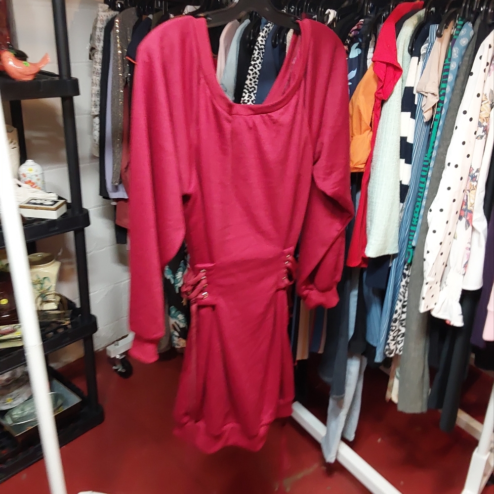 Dress - Picture 3 of 3